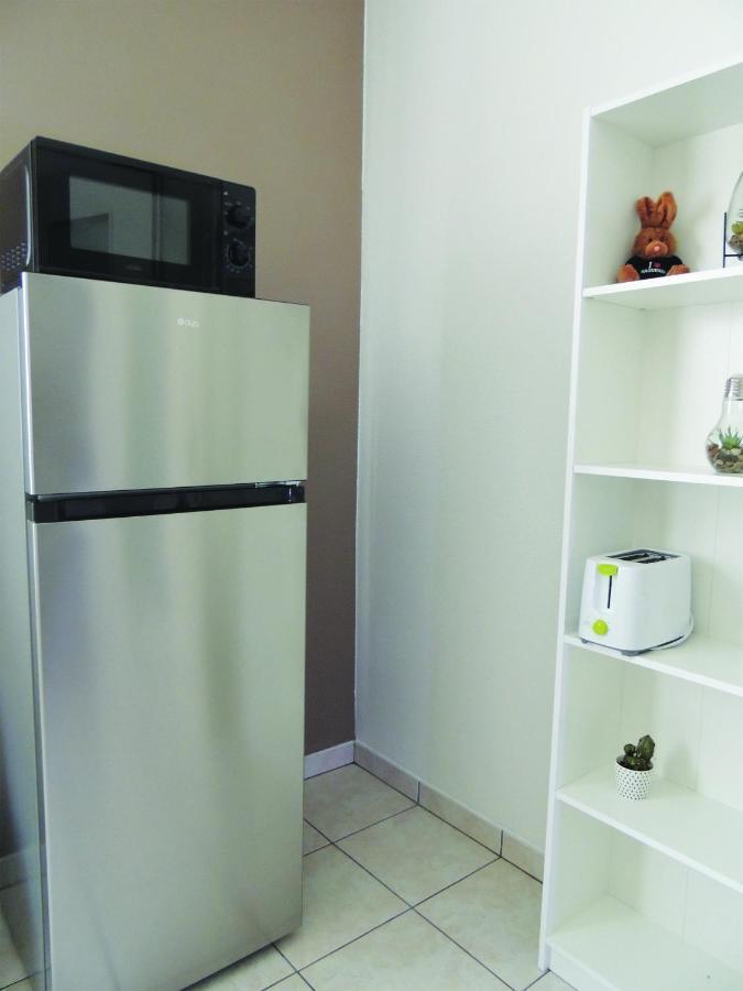 Apartment Appart'azur - Hyper Centre Mairie - Parking Facile - Wifi - Lit Confort Kingsize Haguenau